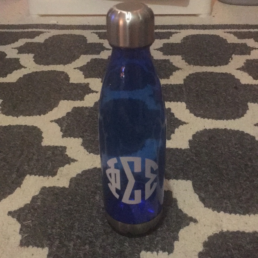 Phi Sigma Sigma bottle